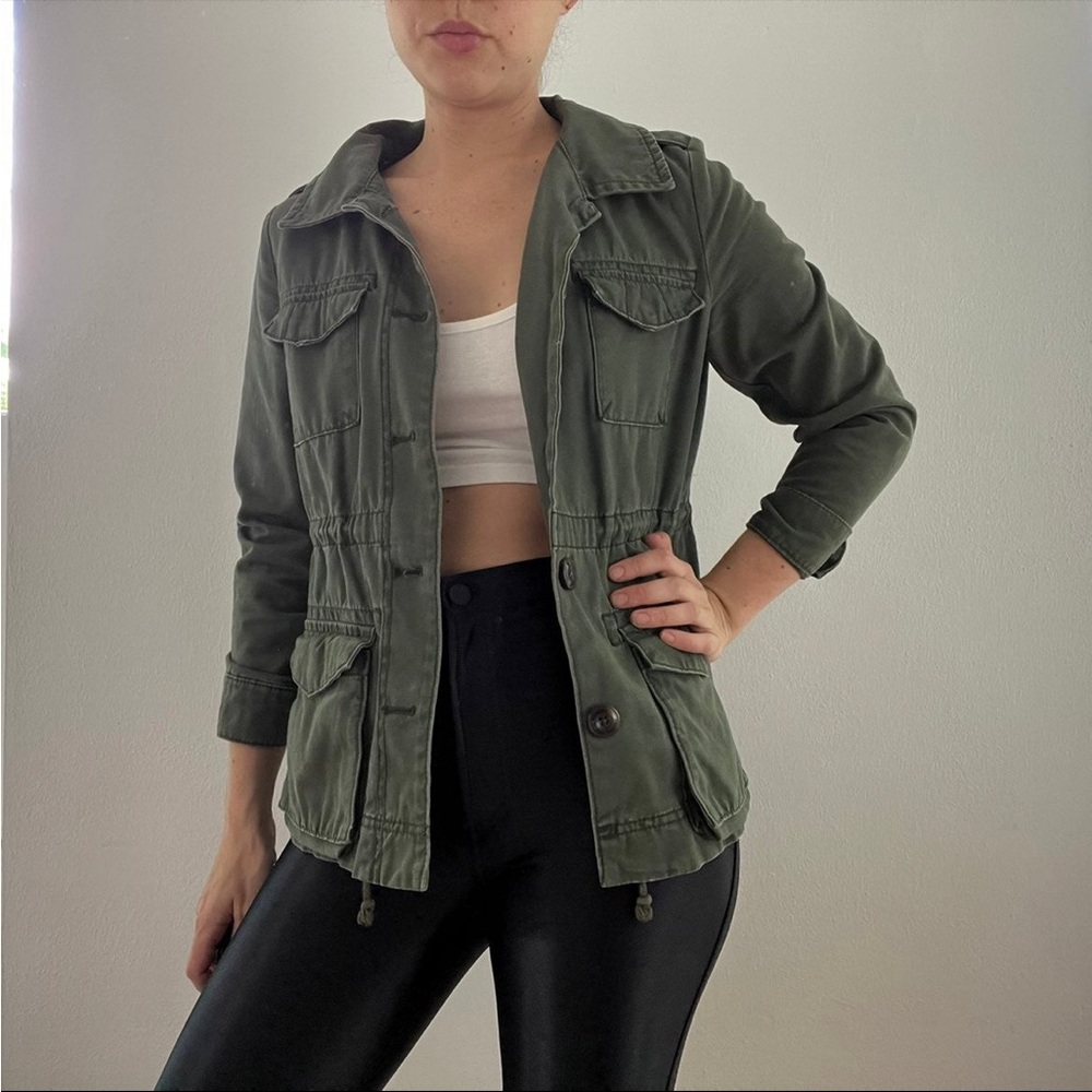 Olive green utility army Jacket xs cargo pockets vintage style